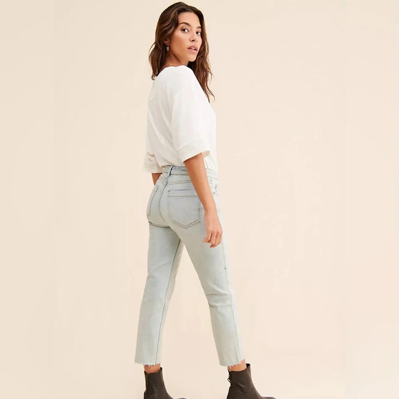 Nwt Free people, high-rise cropped straight jeans, curvy fit size 31 short - Picture 2 of 10